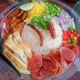 ข้าวคลุกกะปิ