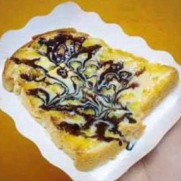 ขนมปังปิ้ง 2 Tone ช็อคโกแลต+นม 2 แผ่น