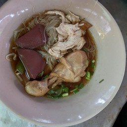 ร้านเตี๋ยวเนื้อตุ๋น(เป็ดตุ๋น)