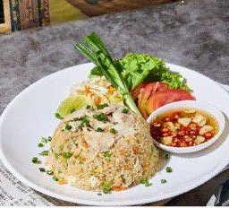 ข้าวผัดหมู