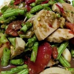 ตำถั่วปลาร้าหมูยอ