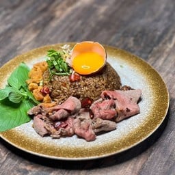 ข้าวผัดเรือ ฤ เนื้อโคขุน