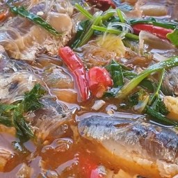 แกงวุ้นเส้นใส่ปลากระป๋อง หอมใบอิตู่