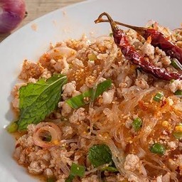ลาบวุ้นเส้นหมูสับ