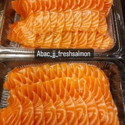 แซลมอนชาชิมิ 1000กรัม (ชั่งพร้อมหนัง)+โชยุ+วาชาบิ+ซีฟู๊ด