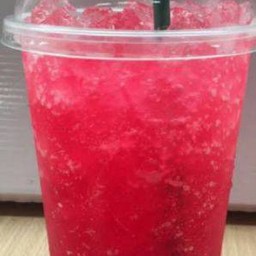 โซดาราสเบอรี่แก้วถัง