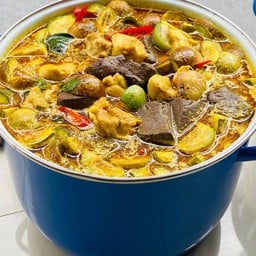 Rice+Green Curry With Chicken