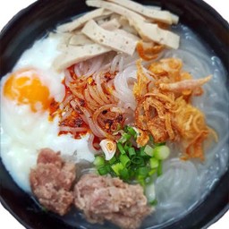 ข้าวเปียกกระดูกหมู