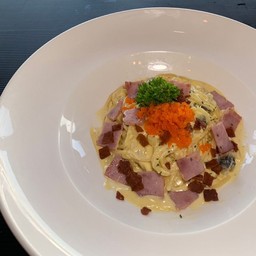สปาเก็ตตี้คาโบนาร่า แฮม,เบค่อน