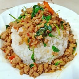 ข้าวกระเพราหมู