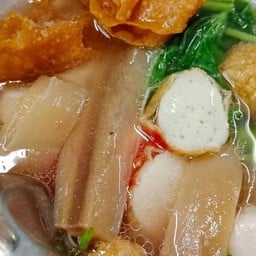 เกาเหลาเย็นตาโฟ