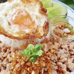 ติดใจ ใบกระเพรา  (Tid Jai bai Ka Prao) ลาซาล 22