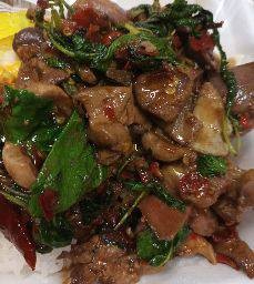 กะเพราตับหมูไข่ดาวราดข้าว