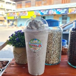 มะพร้าวปั่นนมหก(แยกกั่งบ๊วย)