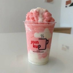 นมสดสตอเบอร์รี่  ปั่น