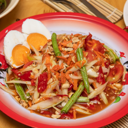 ตำไทยไข่เค็ม