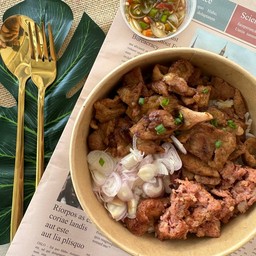 Sureeporn (สุรีพร)