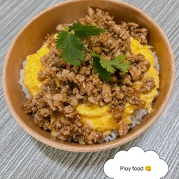 Ploy food