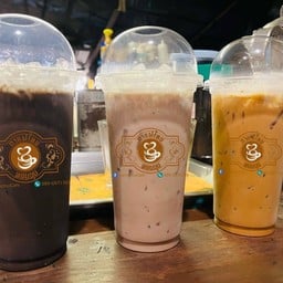โอเลี้ยง