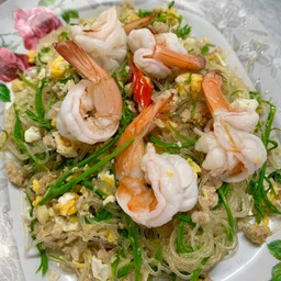 วุ้นเส้นผัดไข่ใบชะอม
