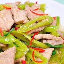 ข้าวผัดพริกอ่อน