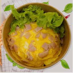ข้าวไข่ข้นแฮม