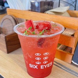 SIX EYES slow bar coffee