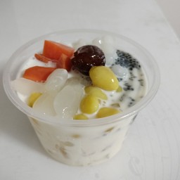 เต้าทึง นมสด พร้อมน้ำแข็ง