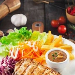 สเต็กอกไก่พริกไทยดำ
