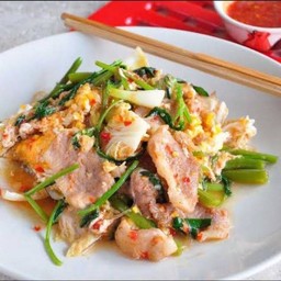 สุกี้น้ำจิ้มรสเด็ด