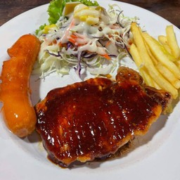 ชุดหมู BBQ คุ้มไส้กรอก
