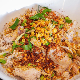 ก๋วยเตี๋ยว(หมูเด้ง)ต้มยำ