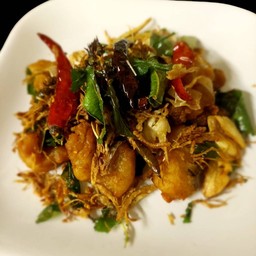 ปลาดอลลี่ทอดสมุนไพร