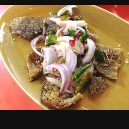 นิว นายฮ้อปูดอง