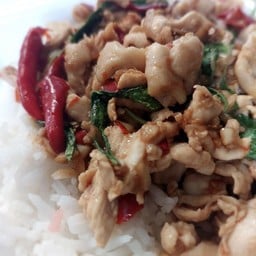 แม่ใหญ่ศรี_มีกับข้าว