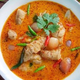 ร้านยำจี๊ดจ๊าด+อาหารตามสั่ง กรมที่ดิน