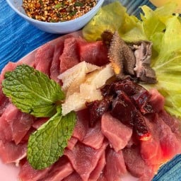 ข้าวหมูทอดพุงกาง ตลาดต้นตาล