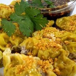 บะหมี่เกี๊ยวไก่ตุ๋น(ฮาลาล) แฮปปี้แลนด์สาย1  หมู่บ้านเสนา84 ปากซอย14
