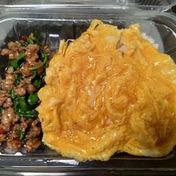 ยำไก่แซ่บ ซ.10