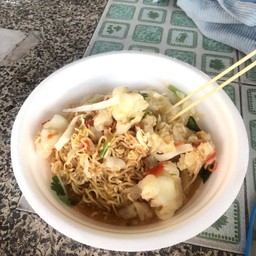 ลูกชิ้นทอด&ยำ