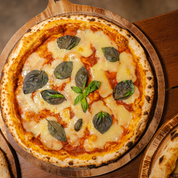 PIZZA MAGHERITA