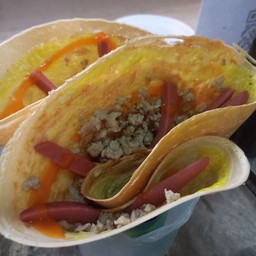 เครปหน้า ไข่ไก่ +ฮอทดอก+หมูสับ