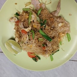 เส้นหมี่ซีอิ้ว(เลือกเนื้อสัตว์)