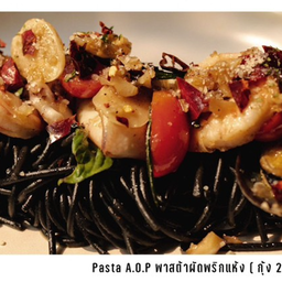 PASTA A.O.P พาสต้าผัดพริกแห้ง