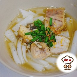ก๋วยจั๊บน้ำใส ปลากะพง
