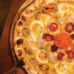 PIZZA EBIKO BISQUE SEAFOOD