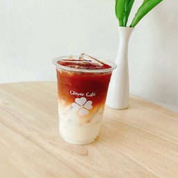 ชาไทยลาเต้ (Thai tea Latte)