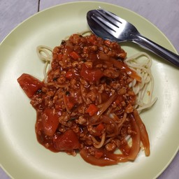 สปาเก็ตตี้ผัดซอสหมูสับ