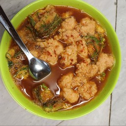 แกงส้มหมูเด้ง