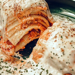 SUPREAM LASAGNA